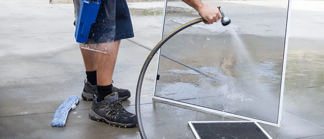 cleaning window screens