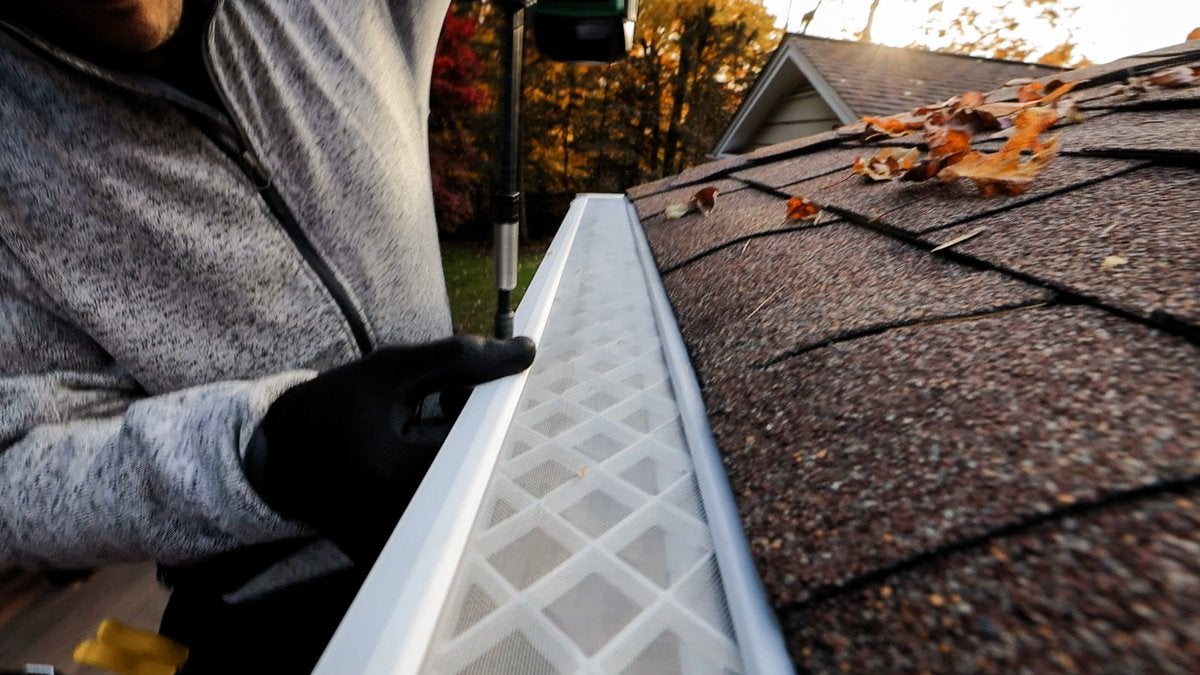 Gutter Security Tampa's Top Rated Gutter Guards | LeafFilter Gutter Protection